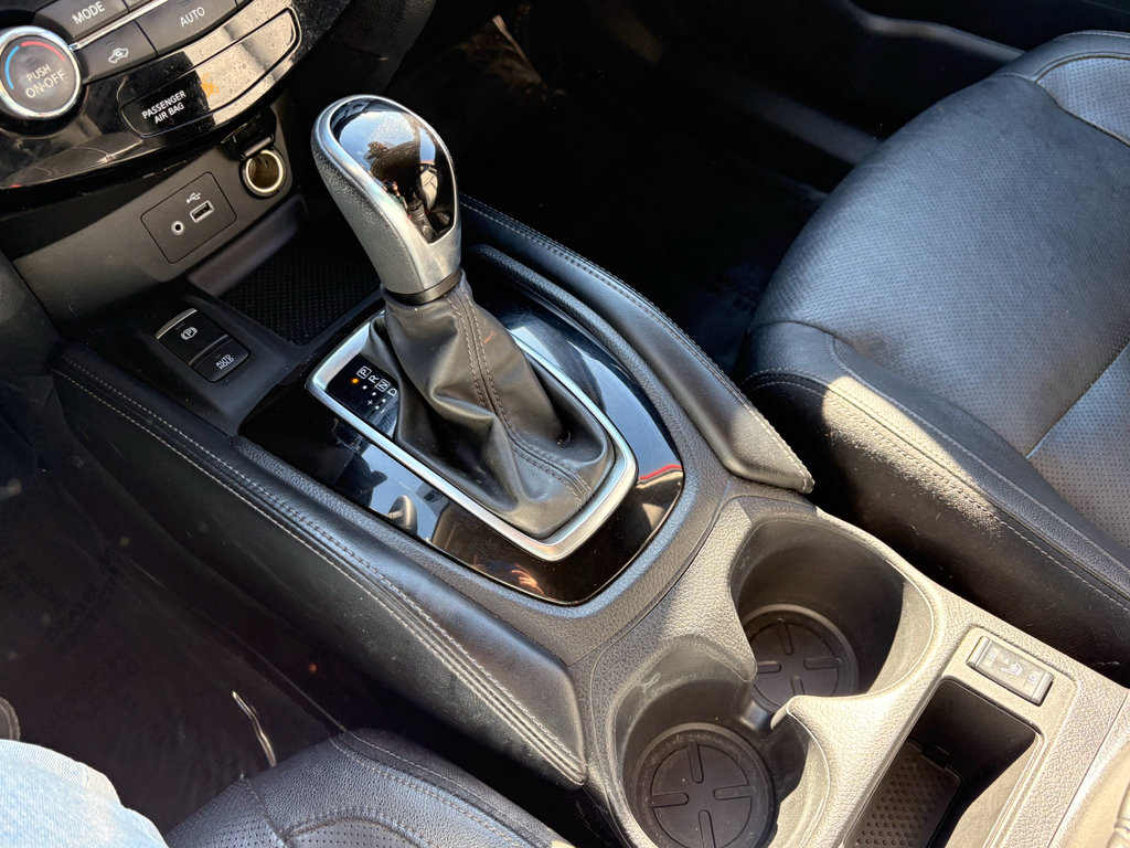 Used 2020 Nissan Rogue SL image 26