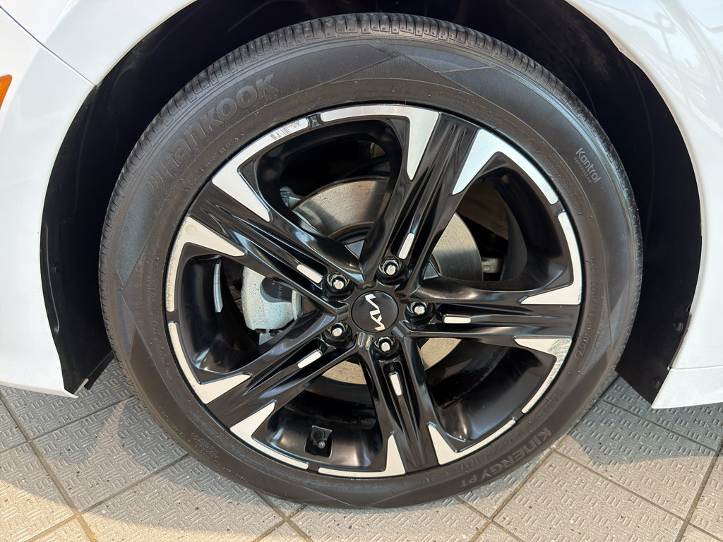 Certified 2022 Kia K5 GT-Line FWD image 6
