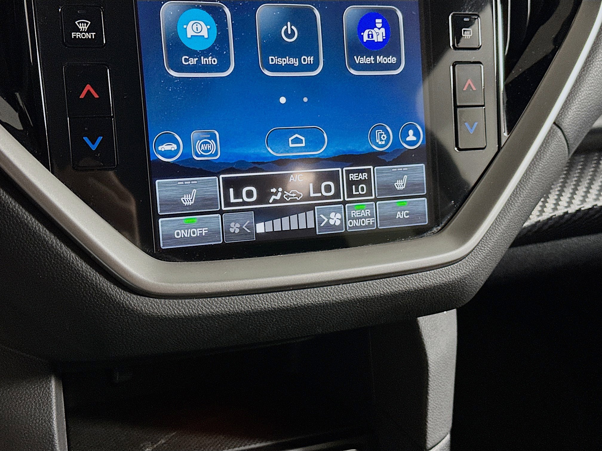 Used 2025 Subaru Ascent Premium image 23