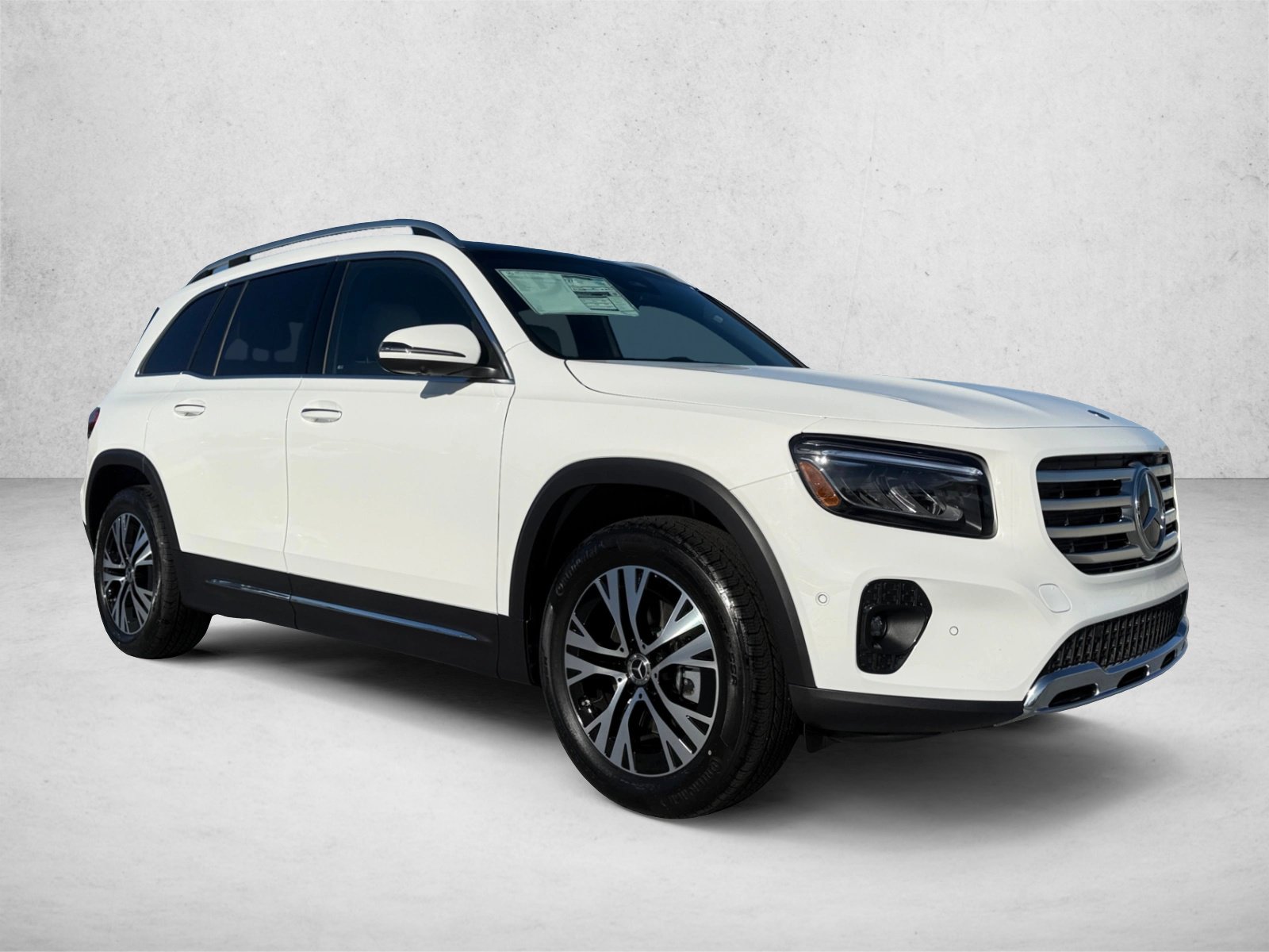 New 2026 Mercedes-Benz GLB 250 4MATIC image 3