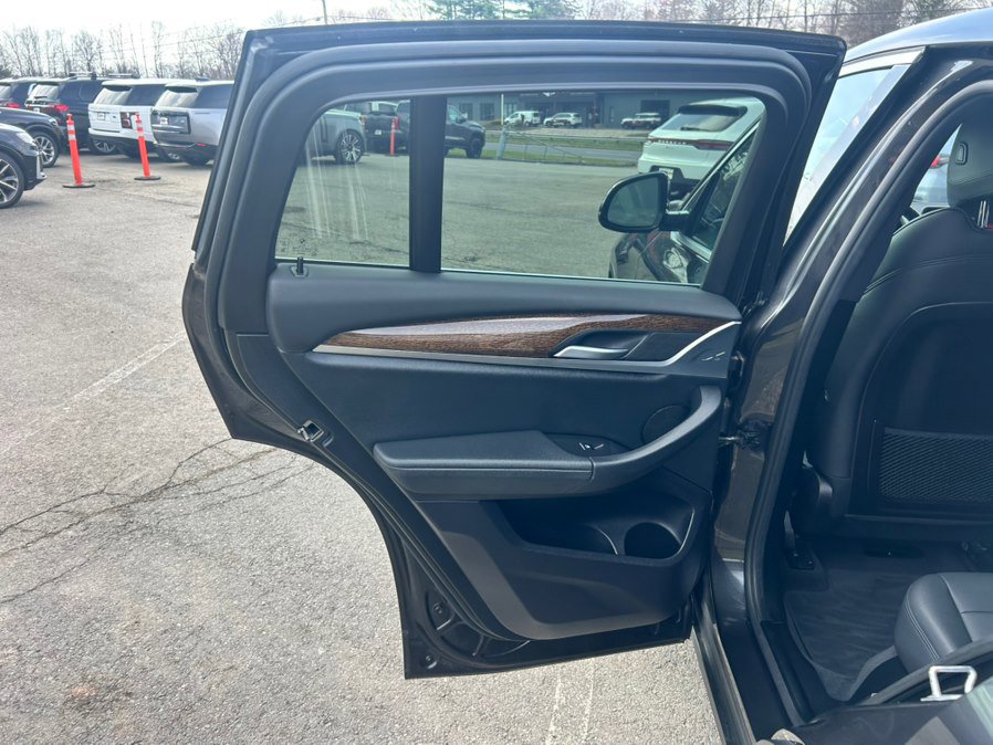 Used 2019 BMW X4 xDrive30i w/ Premium Package image 17
