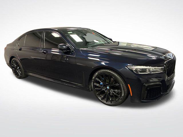 Used 2021 BMW 740i w/ M Sport Package RWD image 38