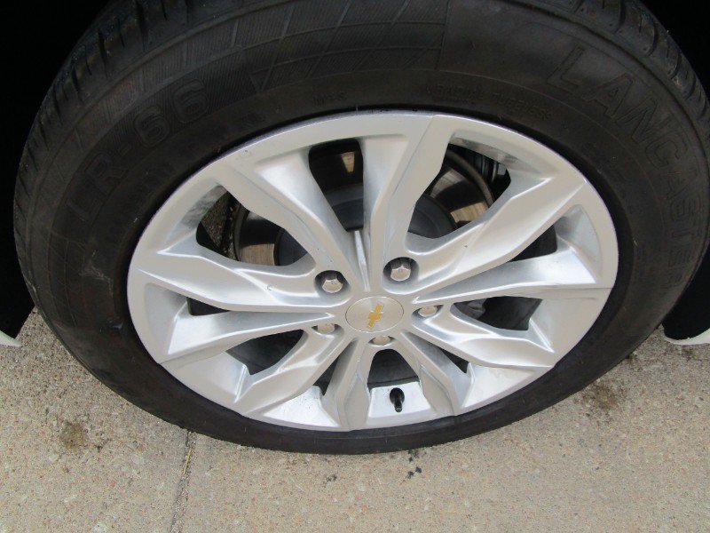 Used 2020 Chevrolet Malibu LT FWD image 11