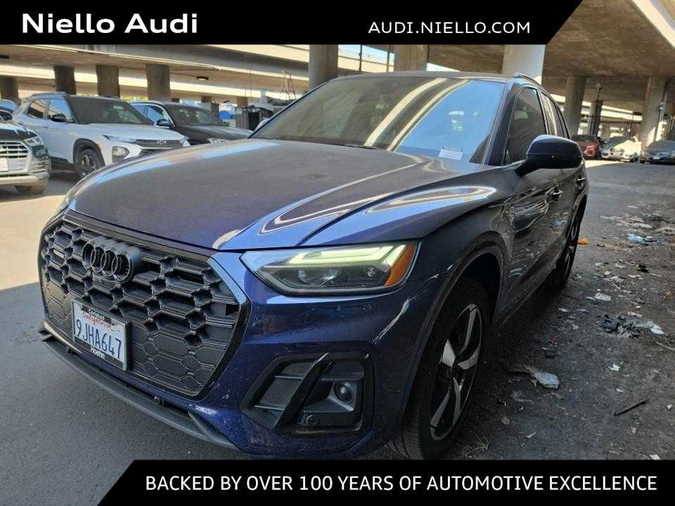 Used 2023 Audi Q5 2.0T Premium Plus w/ Premium Plus Package AWD/4WD image 1