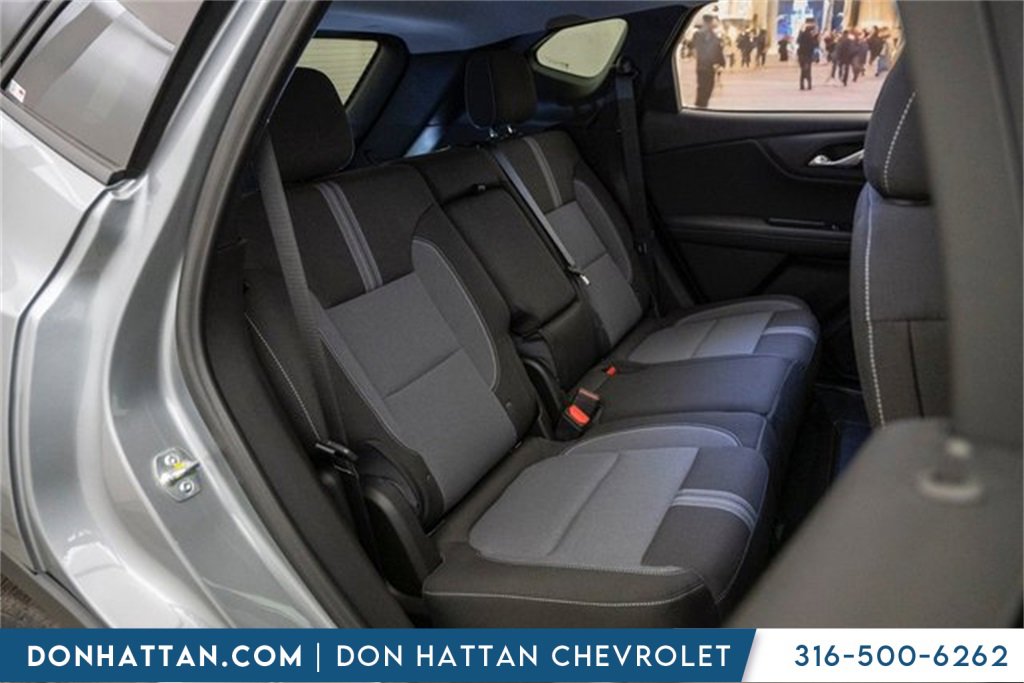 New 2025 Chevrolet Blazer LT w/ Convenience Package image 27