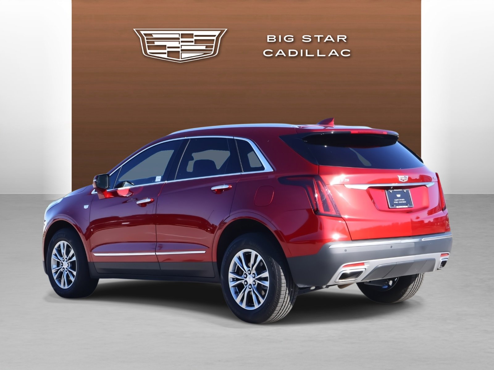 Certified 2021 Cadillac XT5 Premium Luxury image 3
