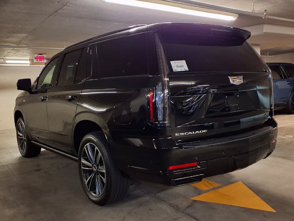 New 2026 Cadillac Escalade Sport AWD/4WD image 10