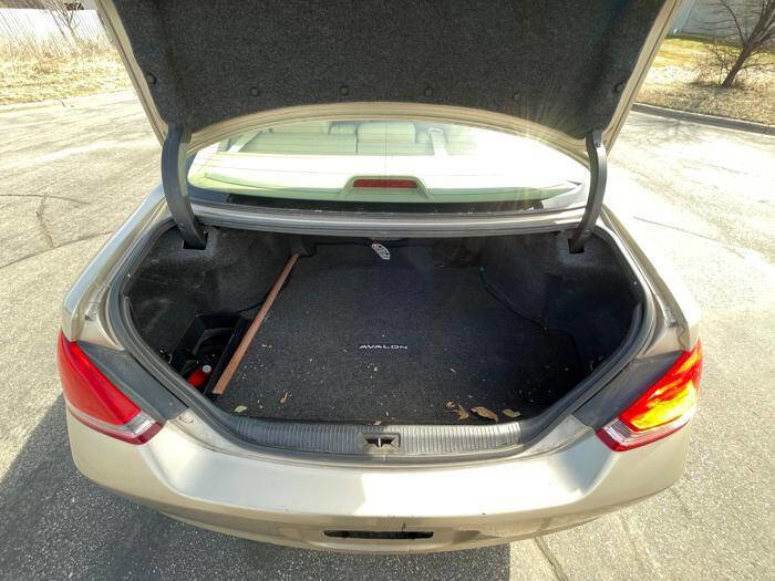 Used 2007 Toyota Avalon Limited image 26