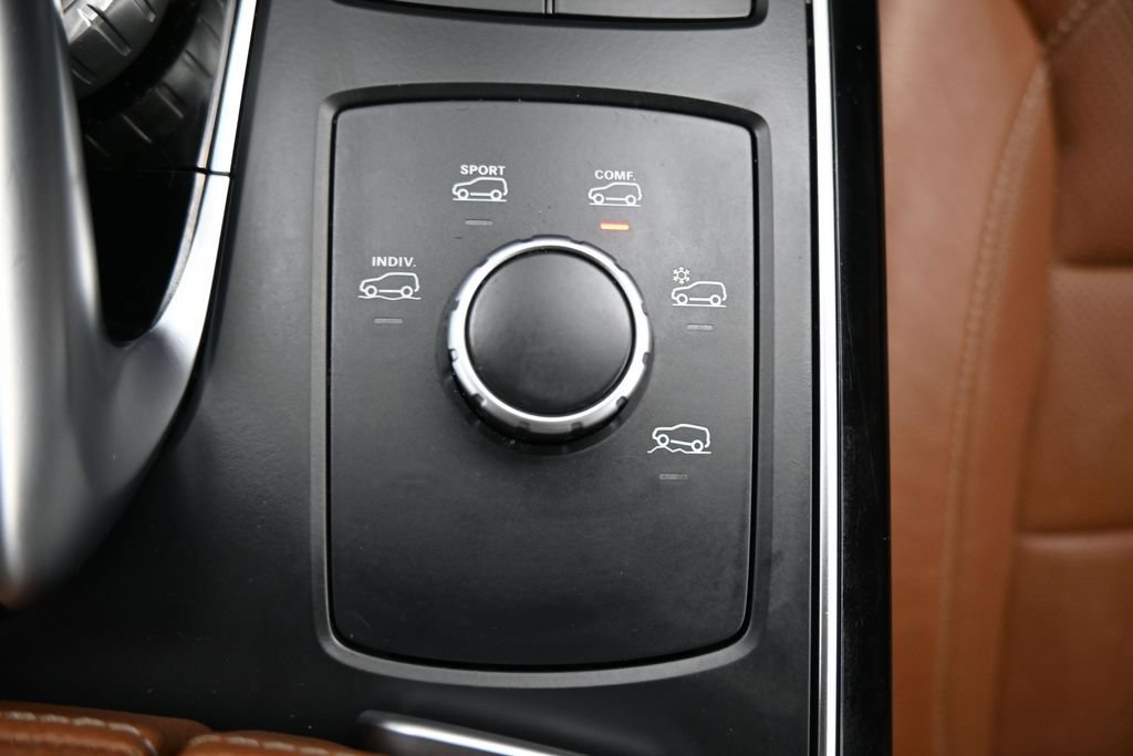 Used 2018 Mercedes-Benz GLS 550 4MATIC image 24