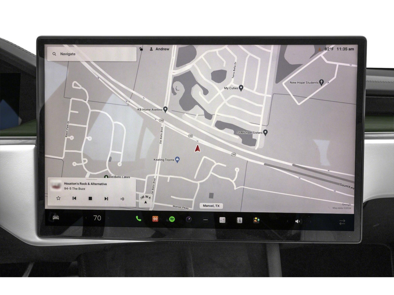 Used 2023 Tesla Model S Standard Range image 11