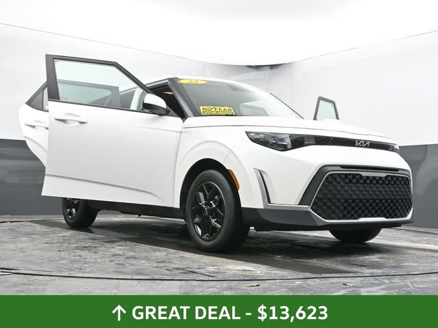 Used 2023 Kia Soul LX w/ Option Group 015 image 66