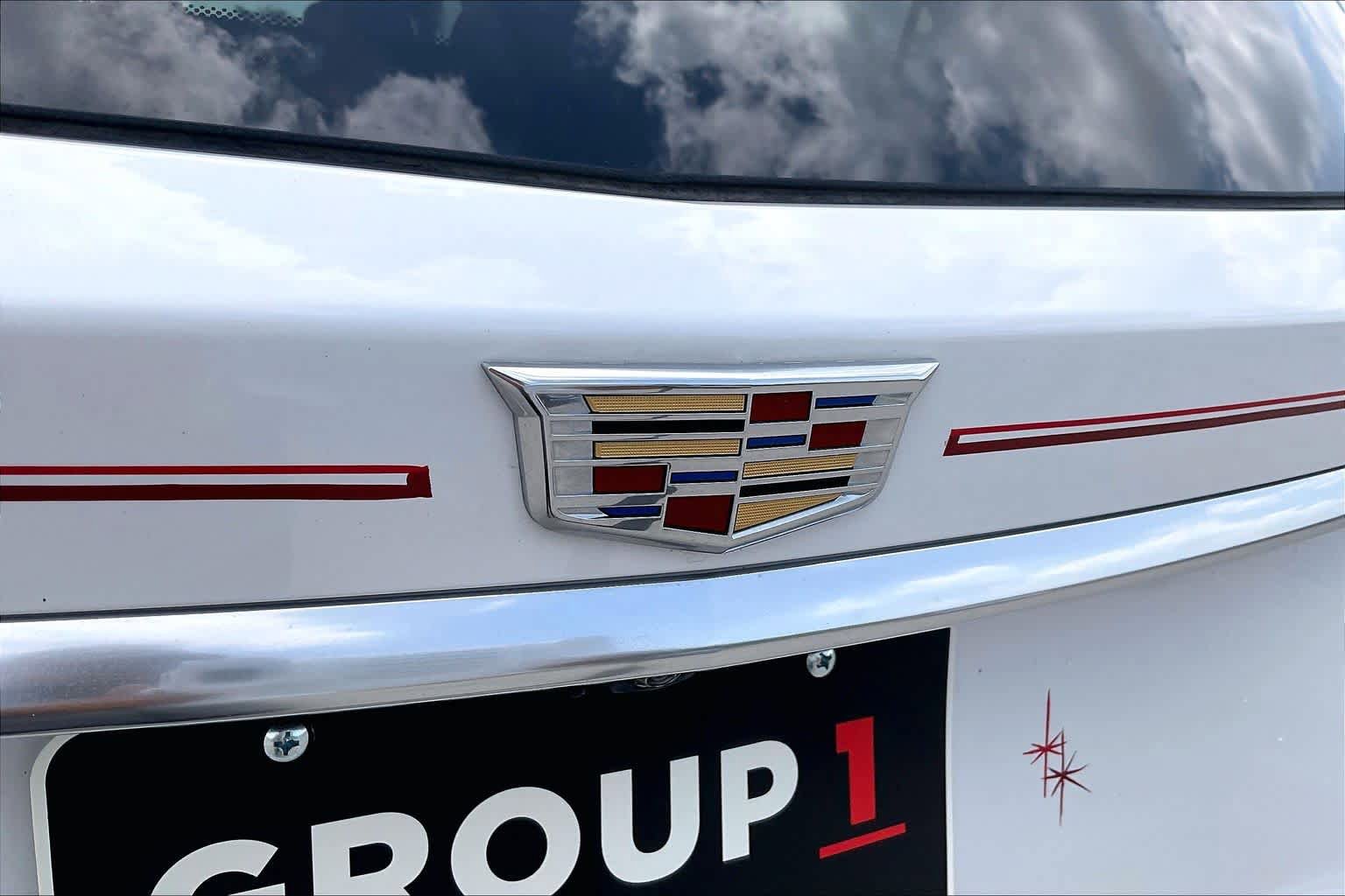 Used 2024 Cadillac XT6 Premium Luxury w/ LPO, Floor Liner Package FWD image 31