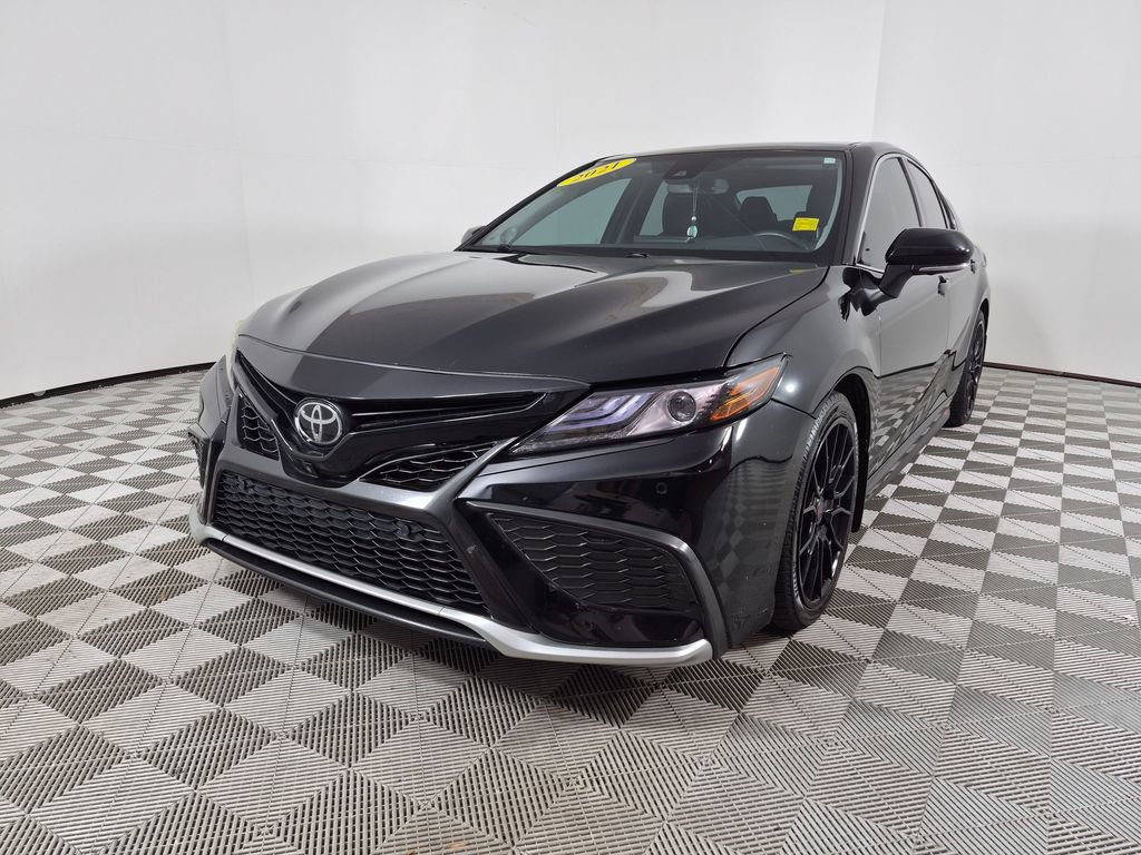 Used 2021 Toyota Camry XSE w/ Navigation Package FWD image 7