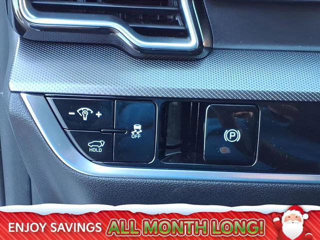 Used 2025 Kia Sportage SX image 22