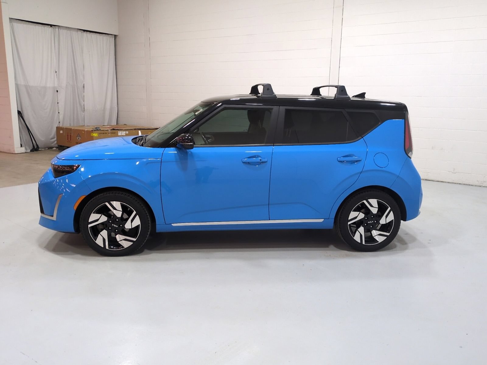 Certified 2023 Kia Soul GT-Line FWD image 6