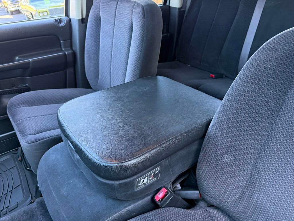 Used 2005 Dodge Ram 2500 Truck SLT image 34