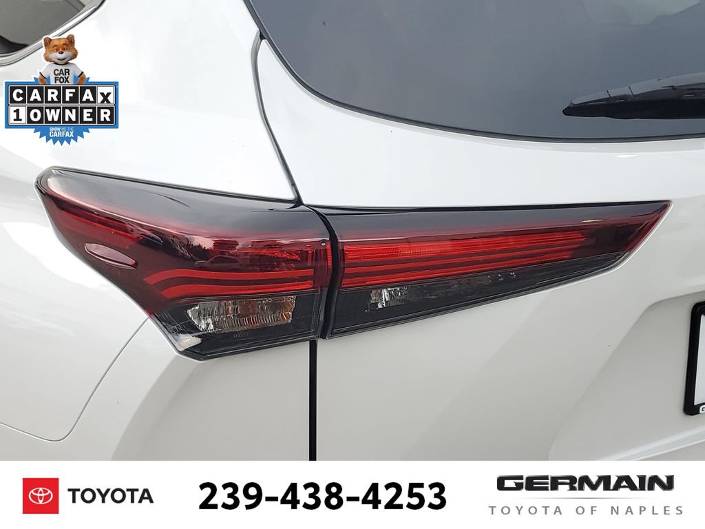 Certified 2024 Toyota Highlander LE FWD image 16