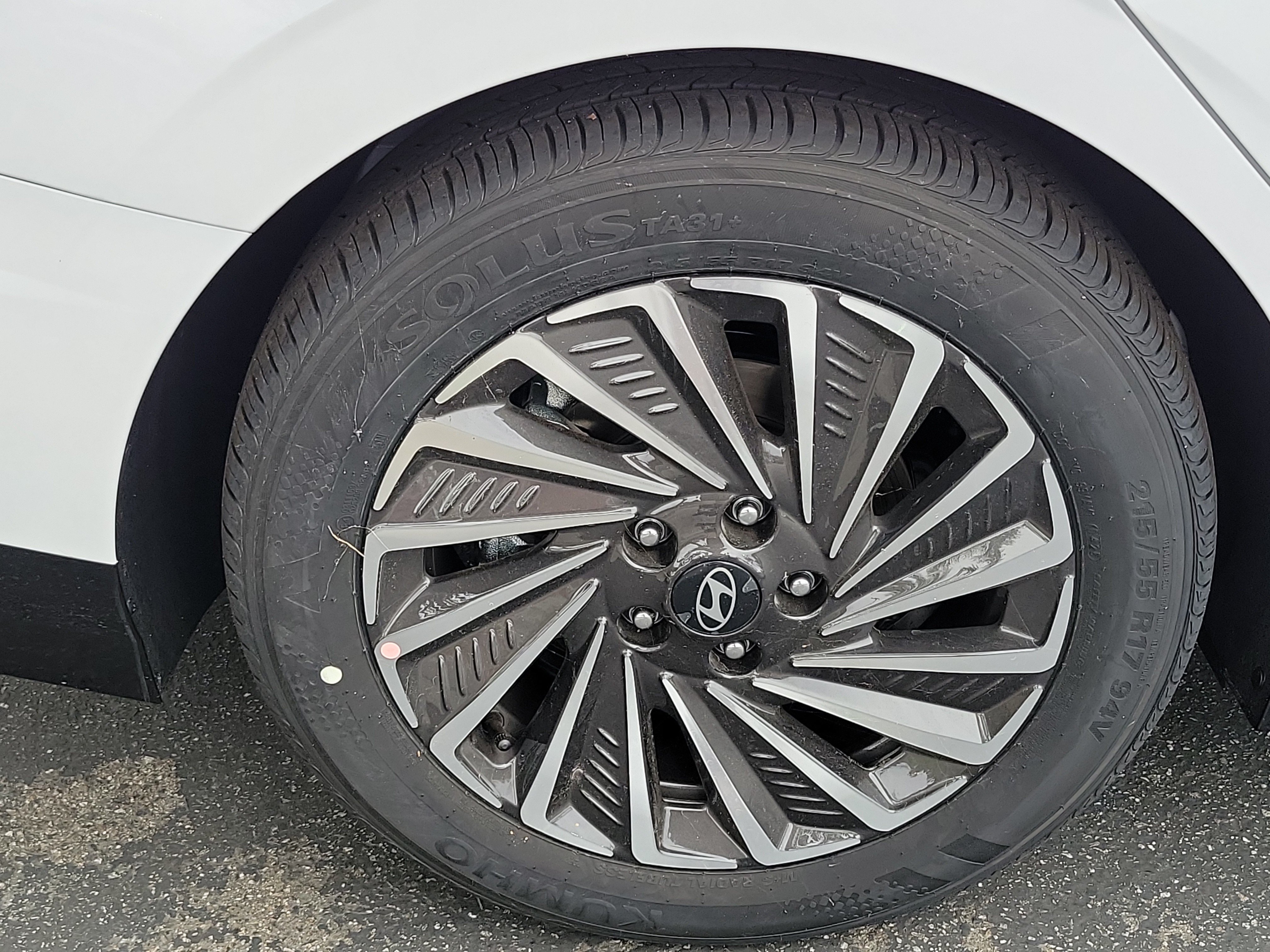 New 2026 Hyundai Sonata SEL FWD image 3