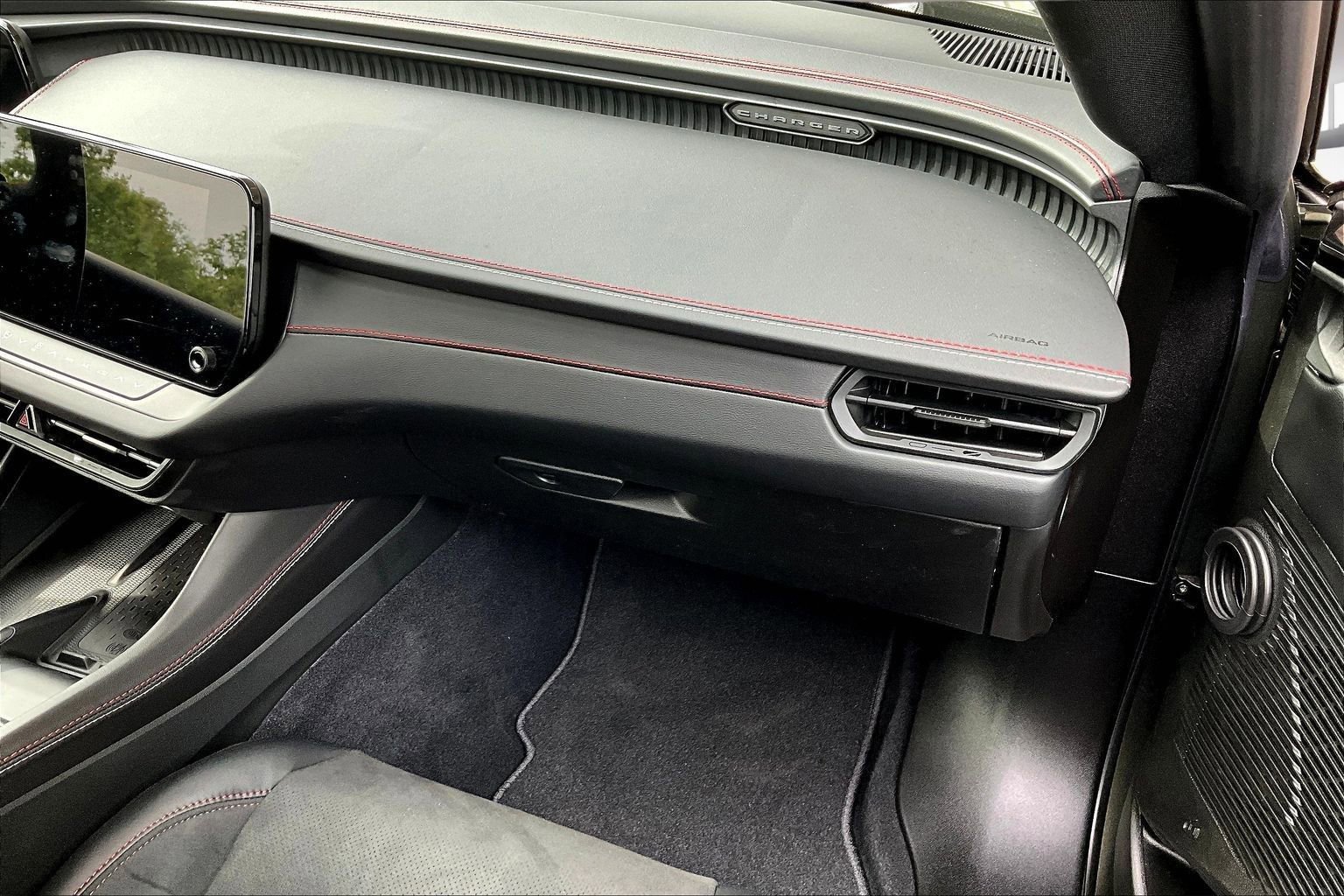 New 2026 Dodge Charger R/T image 25