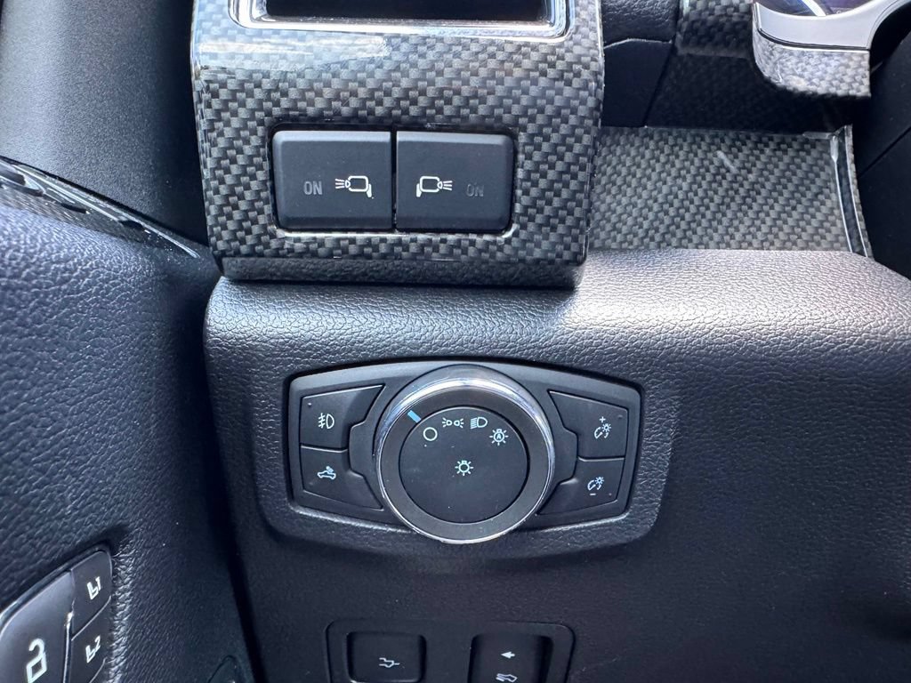 Used 2021 Ford F350 Lariat w/ Lariat Ultimate Package AWD/4WD image 40