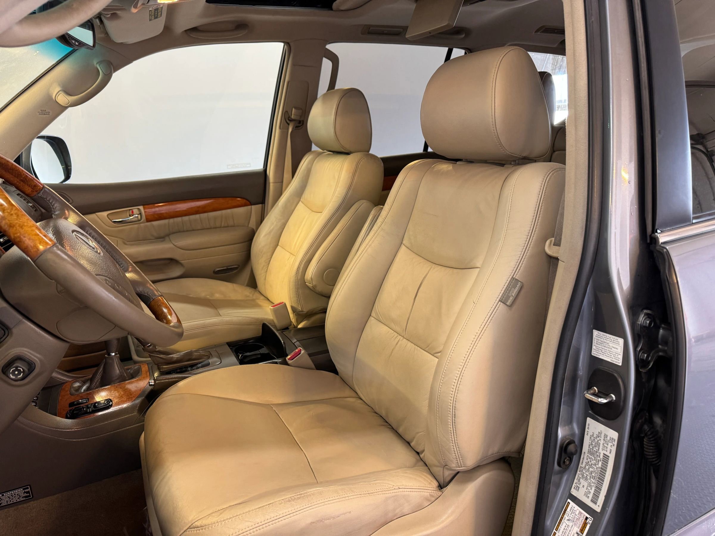 Used 2004 Lexus GX 470 image 14