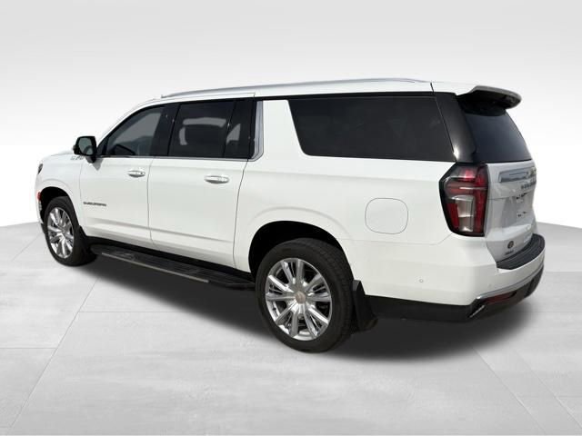 Used 2024 Chevrolet Suburban High Country w/ Advanced Technology Package AWD/4WD image 3
