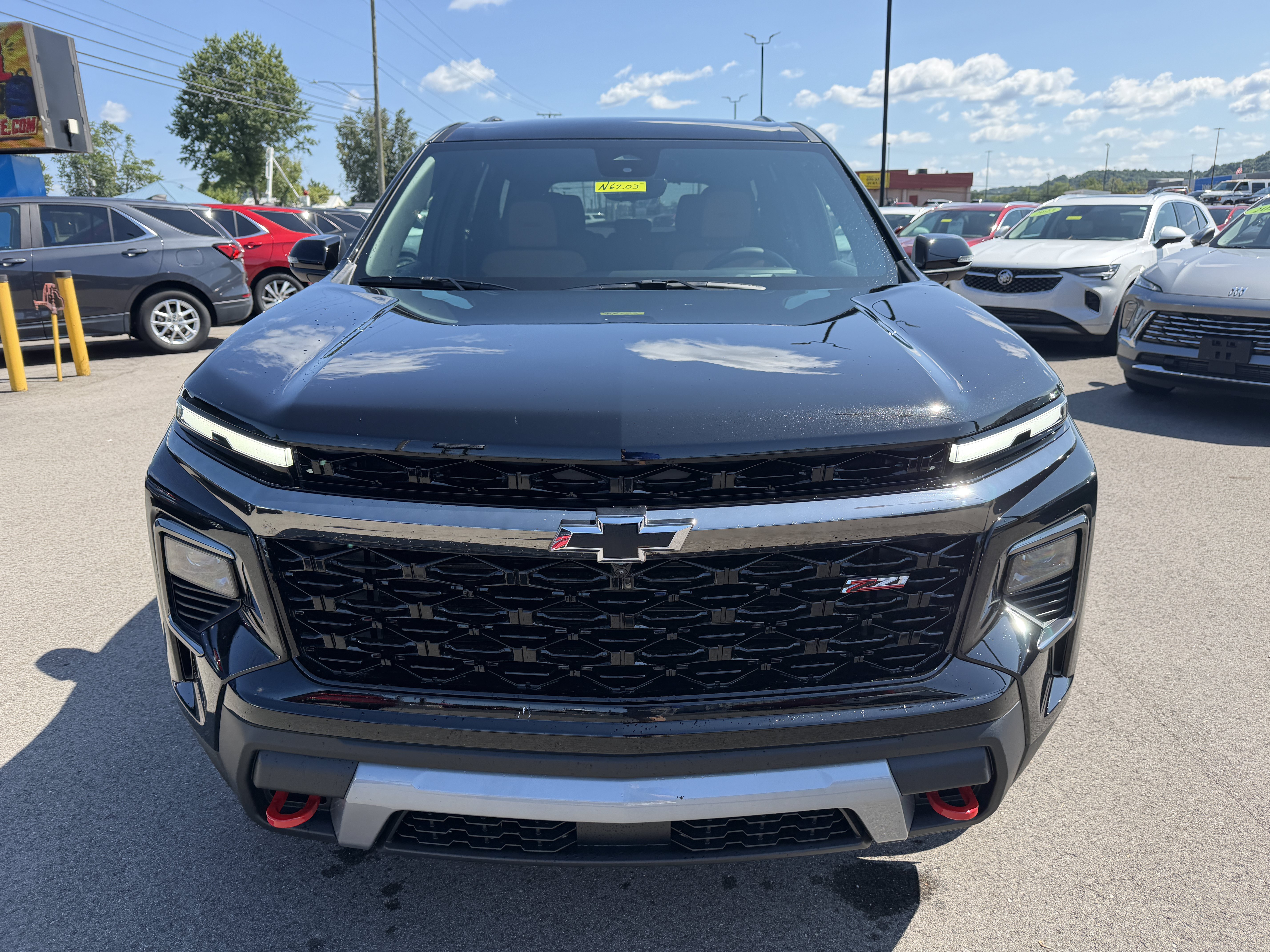New 2027 Chevrolet Traverse Z71 w/ Driver Confidence Package AWD/4WD image 6