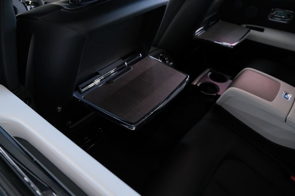 Used 2027 Rolls-Royce Ghost AWD/4WD image 45