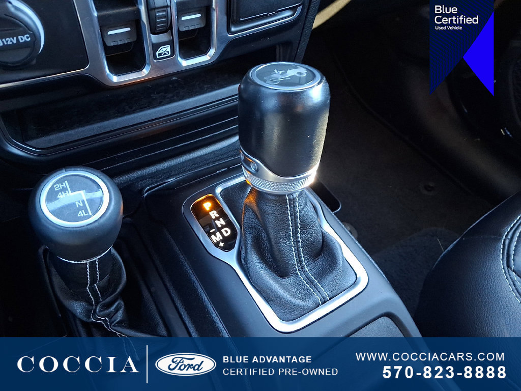 Used 2020 Jeep Wrangler Unlimited Sahara AWD/4WD image 14