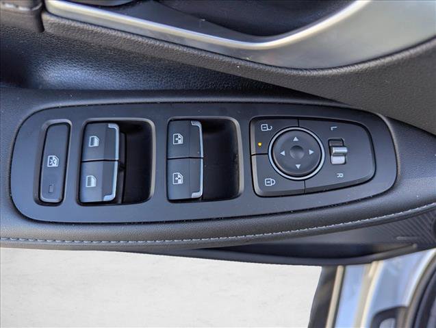 Certified 2025 Hyundai Sonata Limited FWD image 10