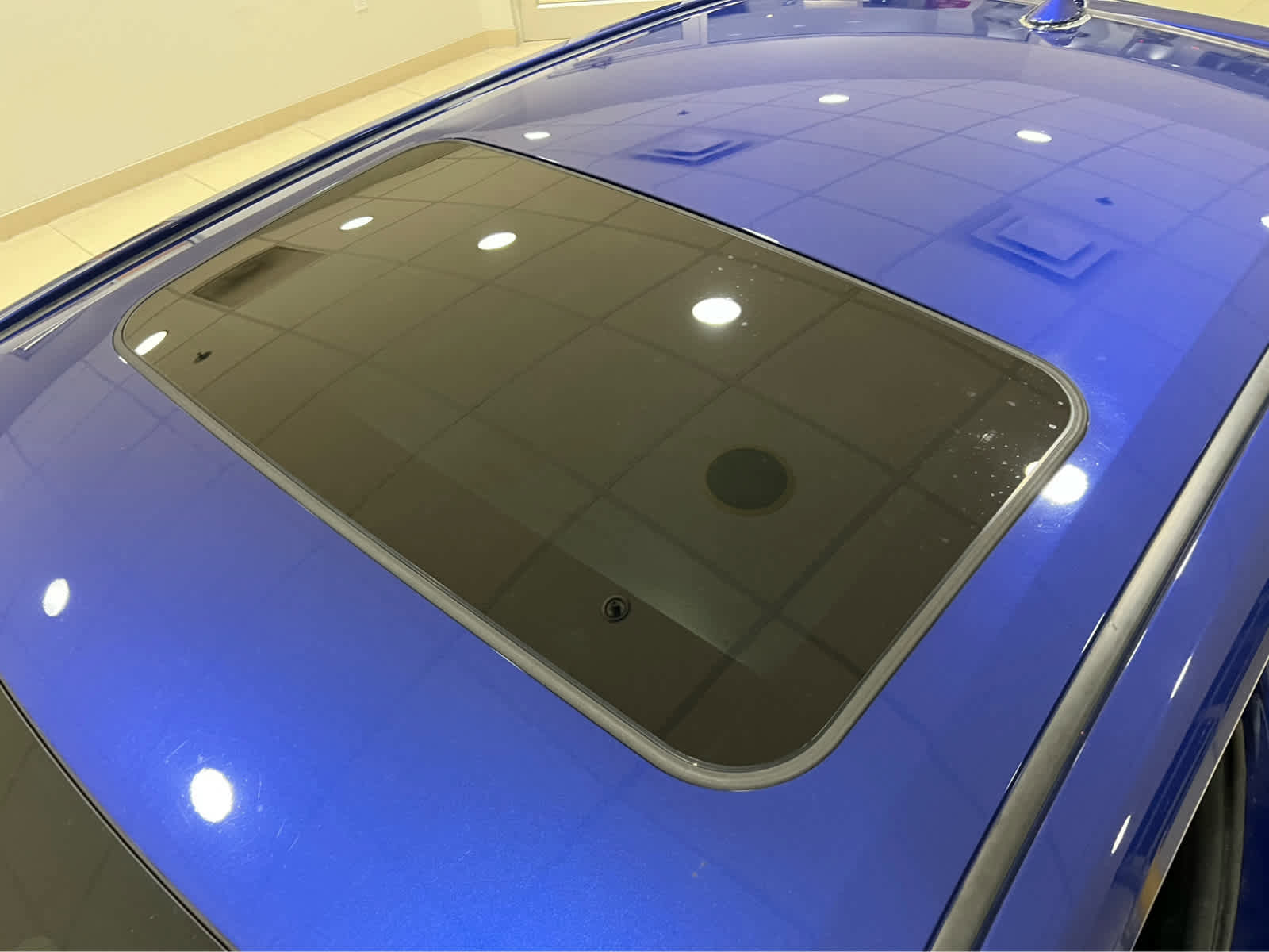 Used 2020 Toyota Corolla SE w/ SE Premium Package image 13