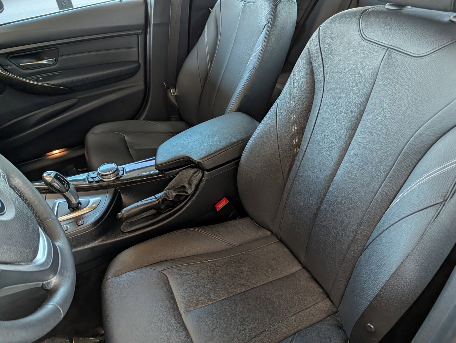 Used 2014 BMW 328d xDrive Sedan image 9