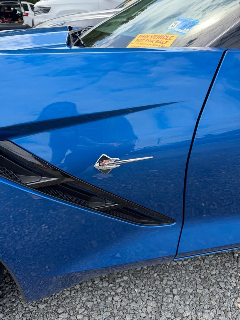 Used 2015 Chevrolet Corvette Stingray Coupe w/ 2LT Preferred Equipment Group RWD image 13