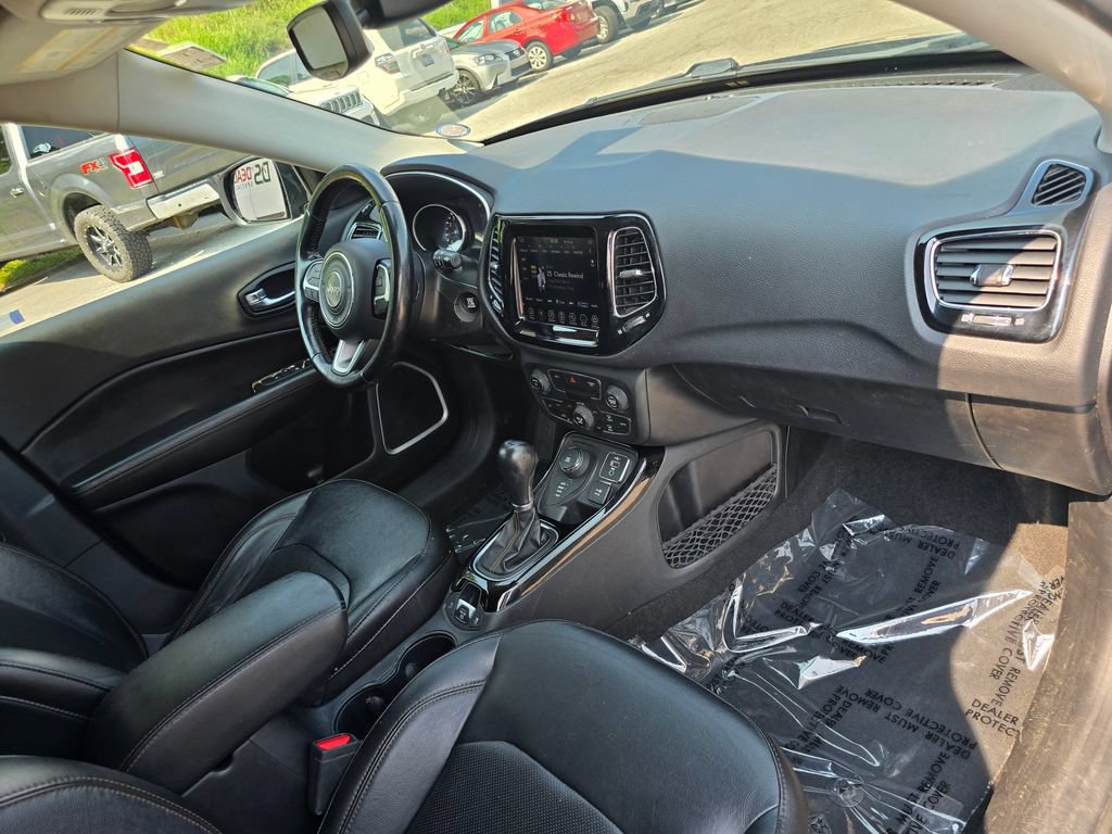 Used 2020 Jeep Compass Limited AWD/4WD image 28