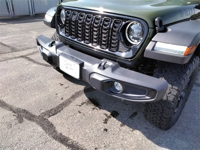 Used 2024 Jeep Wrangler Willys image 14