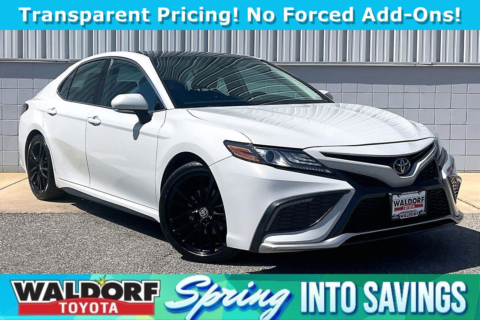 Used 2023 Toyota Camry XSE image 1
