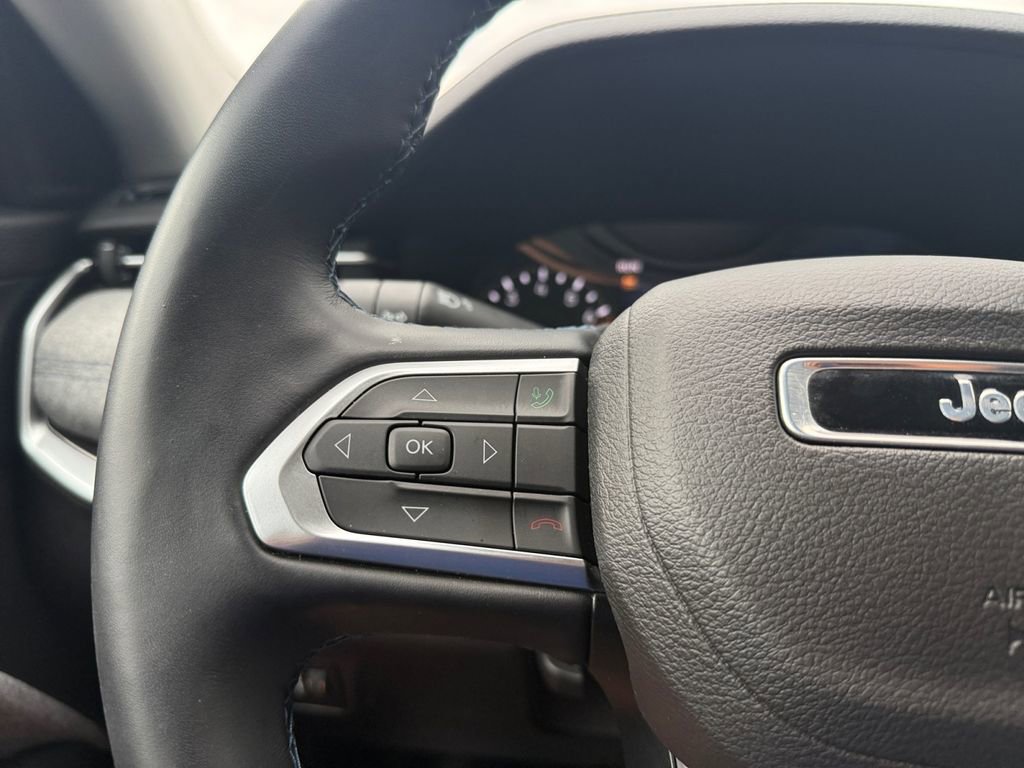 Used 2022 Jeep Compass Latitude w/ Convenience Group FWD image 22