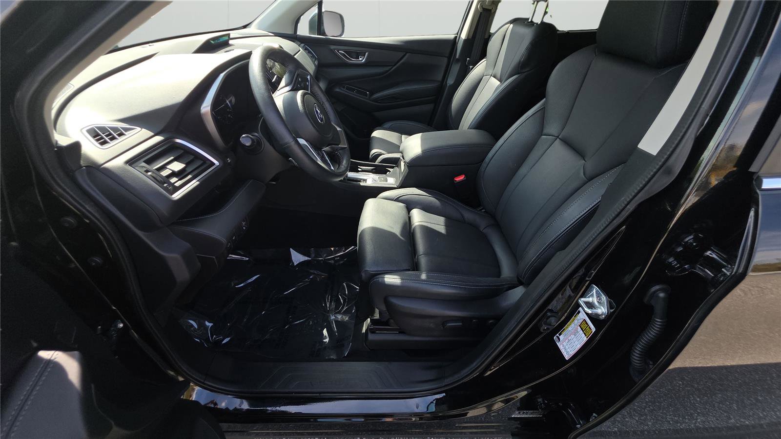 Used 2023 Subaru Ascent Limited AWD/4WD image 21
