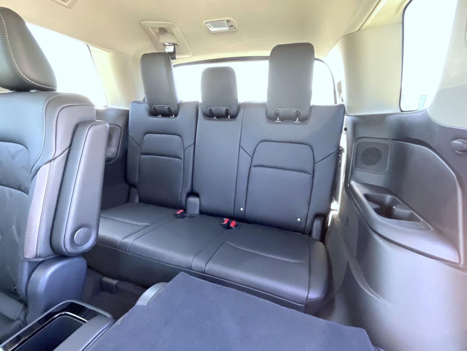 New 2026 Nissan Pathfinder Platinum AWD/4WD image 21