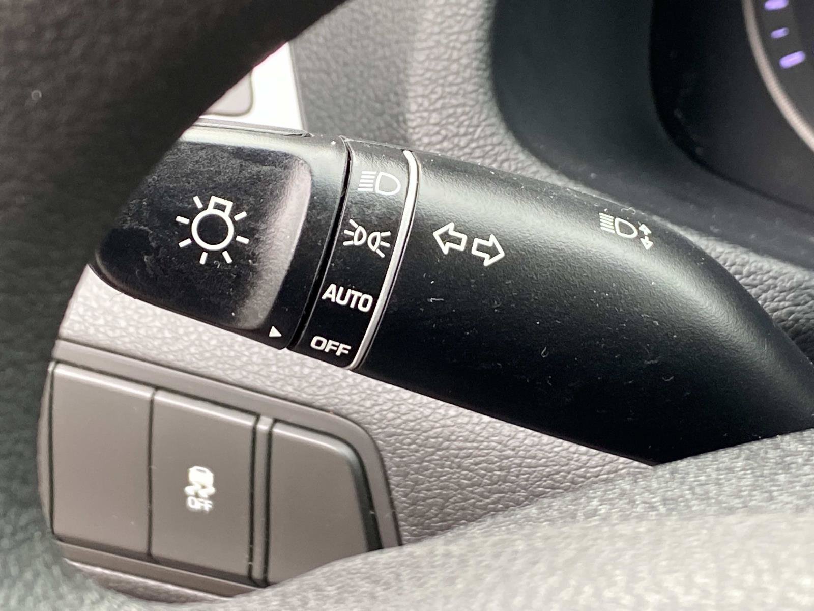 Used 2018 Hyundai Tucson SE AWD/4WD image 17