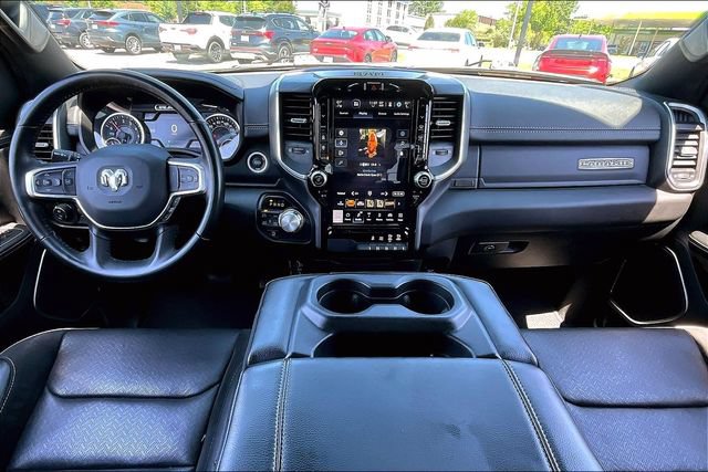 Used 2023 RAM 1500 Laramie AWD/4WD image 7