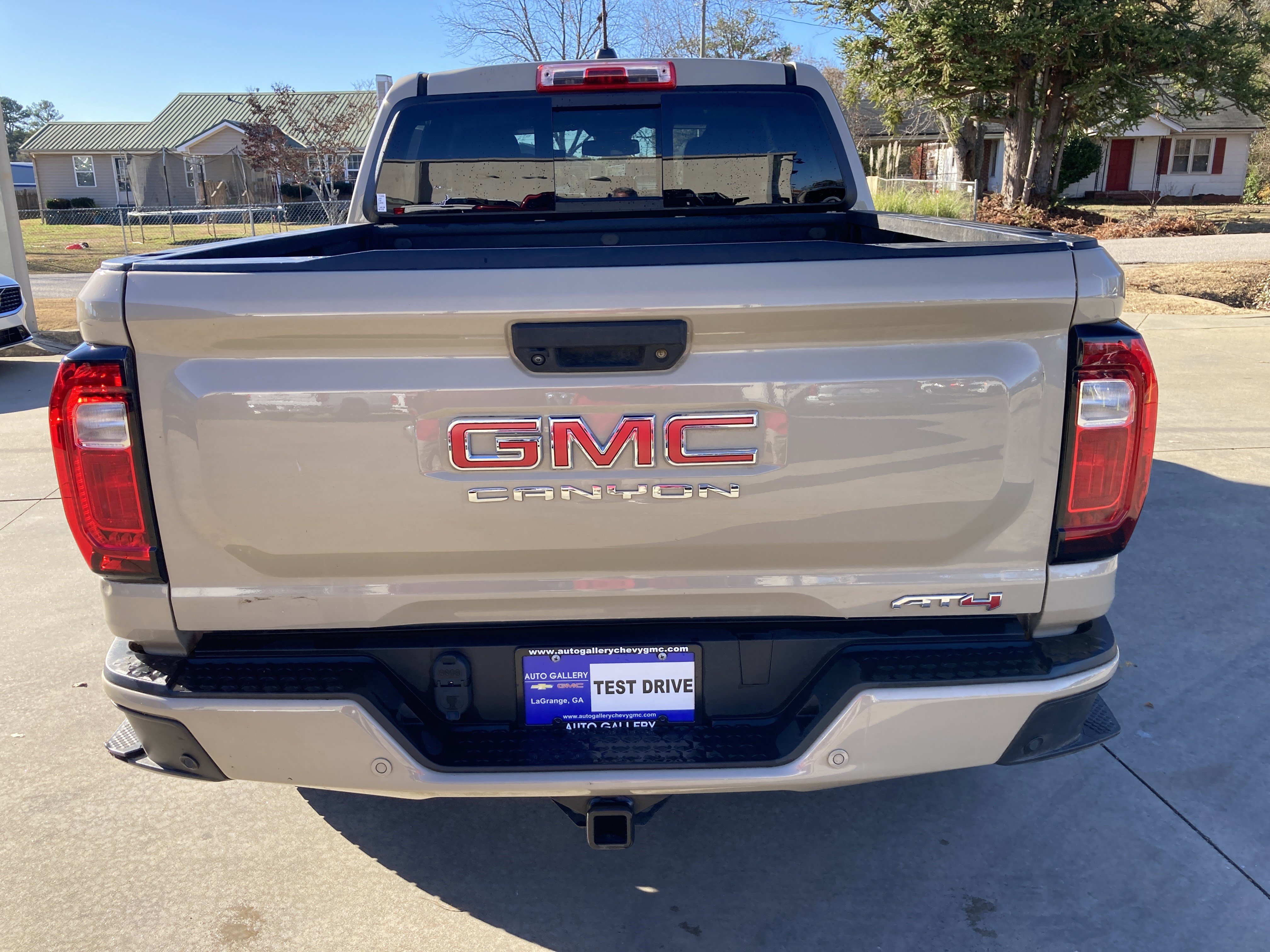 Used 2023 GMC Canyon AT4 w/ AT4 Premium Package image 7