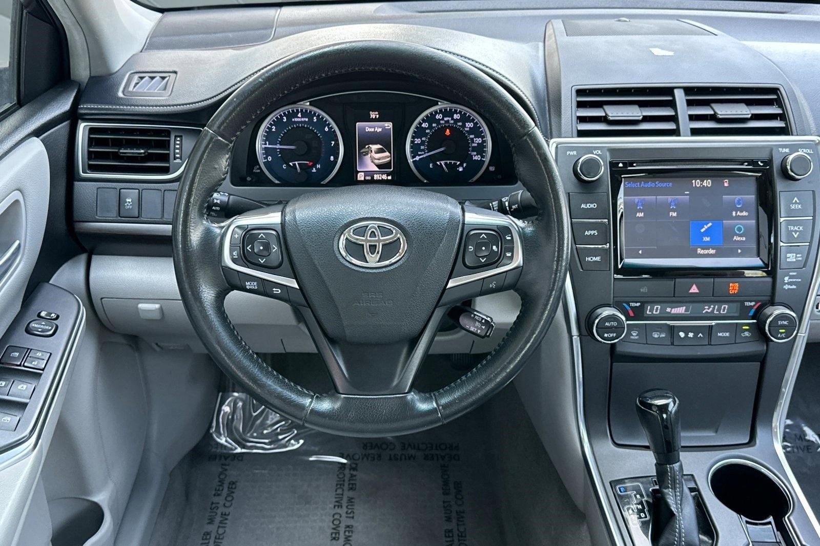 Used 2015 Toyota Camry XLE w/ Convenience Package FWD image 27