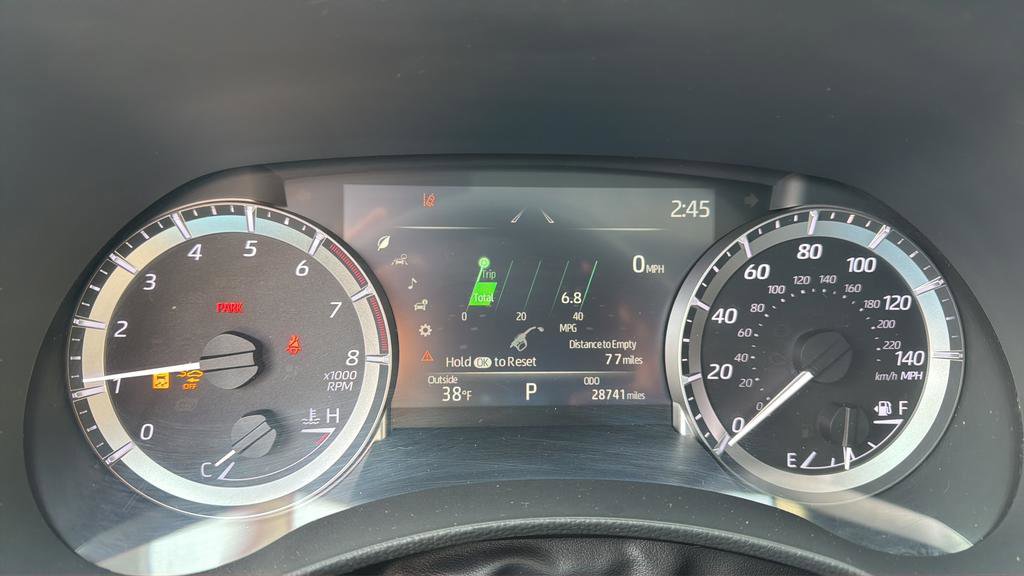 Used 2023 Toyota Highlander XLE image 21