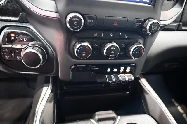 Used 2020 RAM 1500 Big Horn AWD/4WD image 18