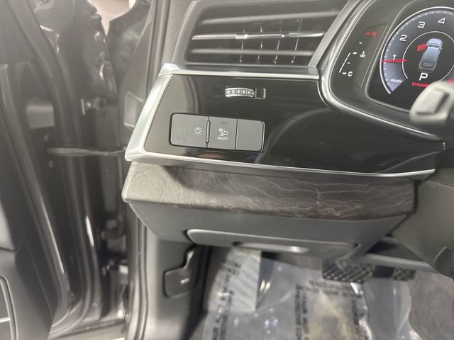 Used 2023 Audi Q7 2.0T Premium Plus w/ Premium Plus Package image 15