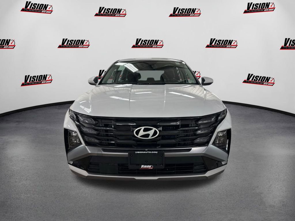 New 2026 Hyundai Tucson Blue SE w/ Tow & Go Package video 2