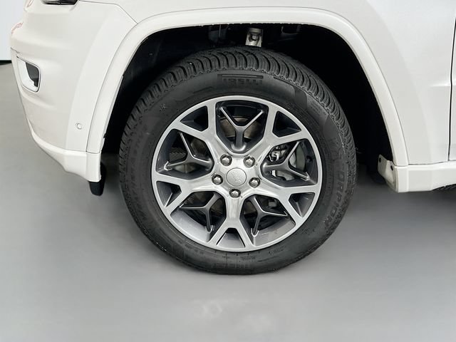 Used 2021 Jeep Grand Cherokee Overland AWD/4WD image 30