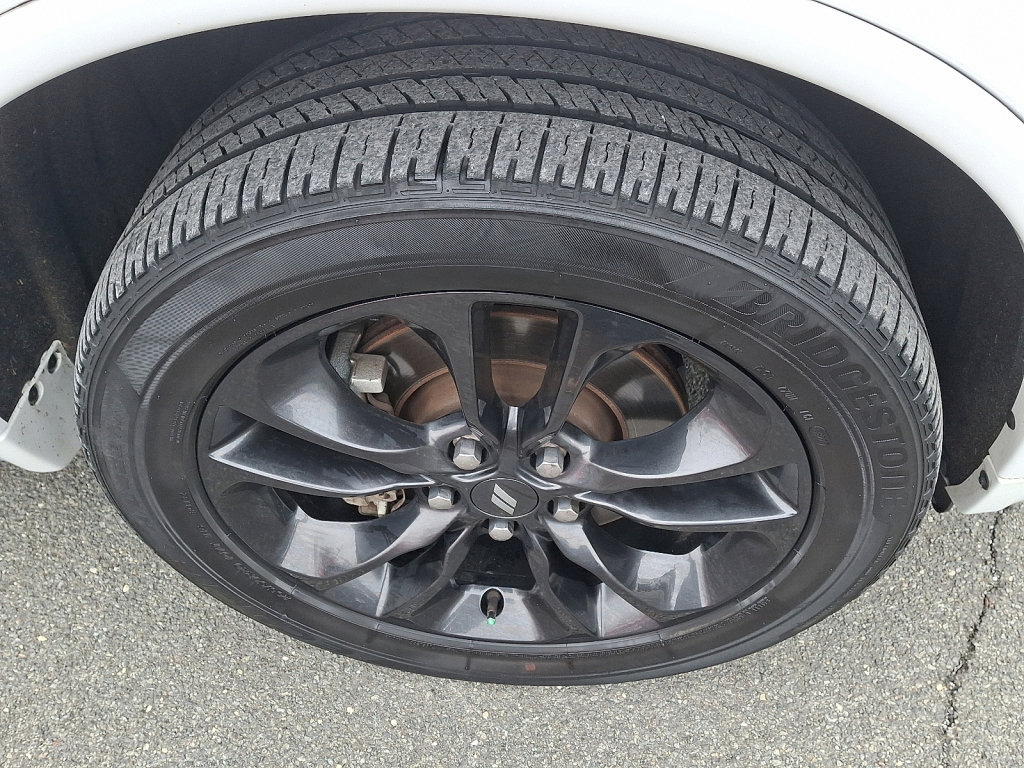 Used 2022 Dodge Durango SXT w/ Blacktop Package image 9