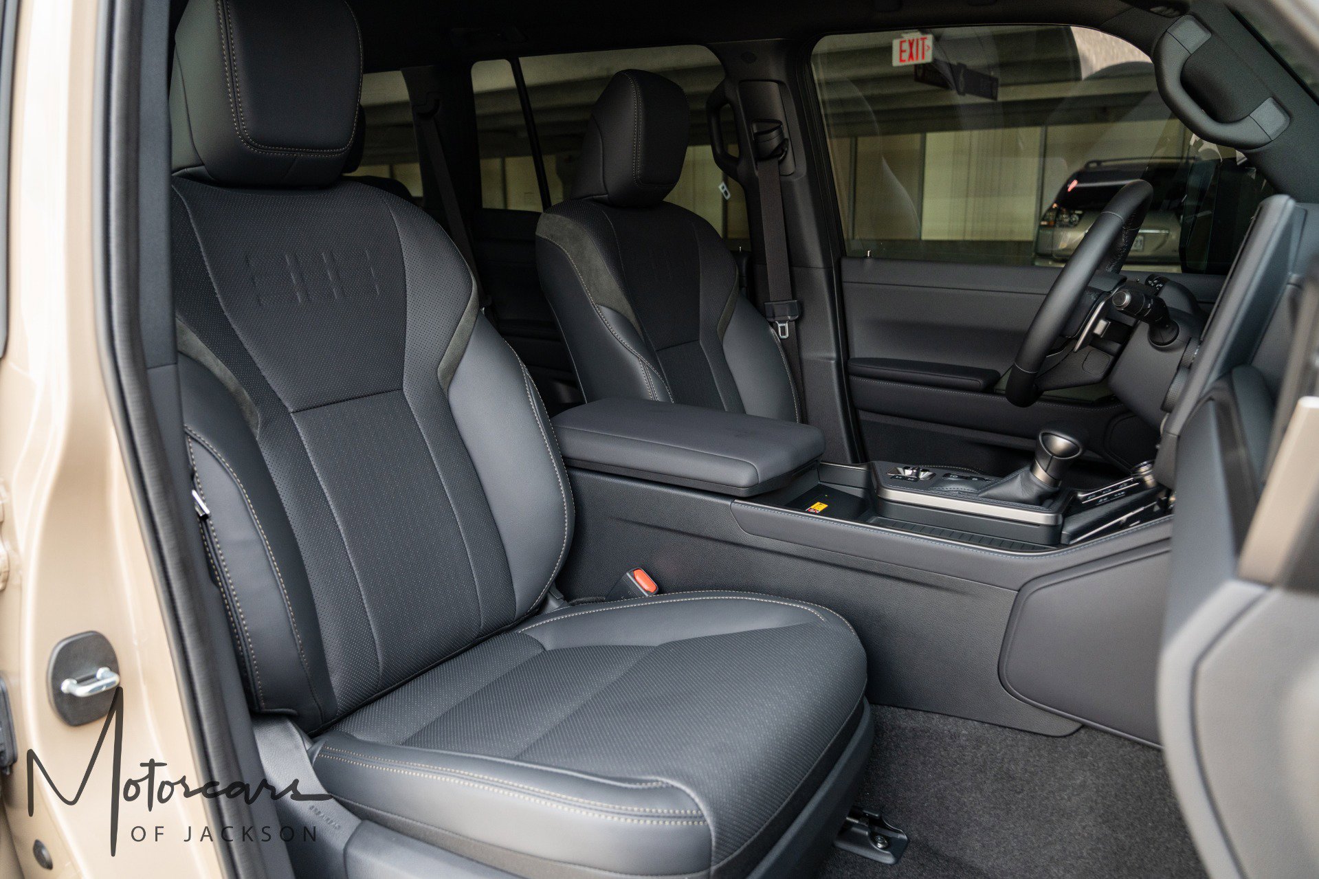 Used 2026 Lexus GX 550 AWD/4WD image 13